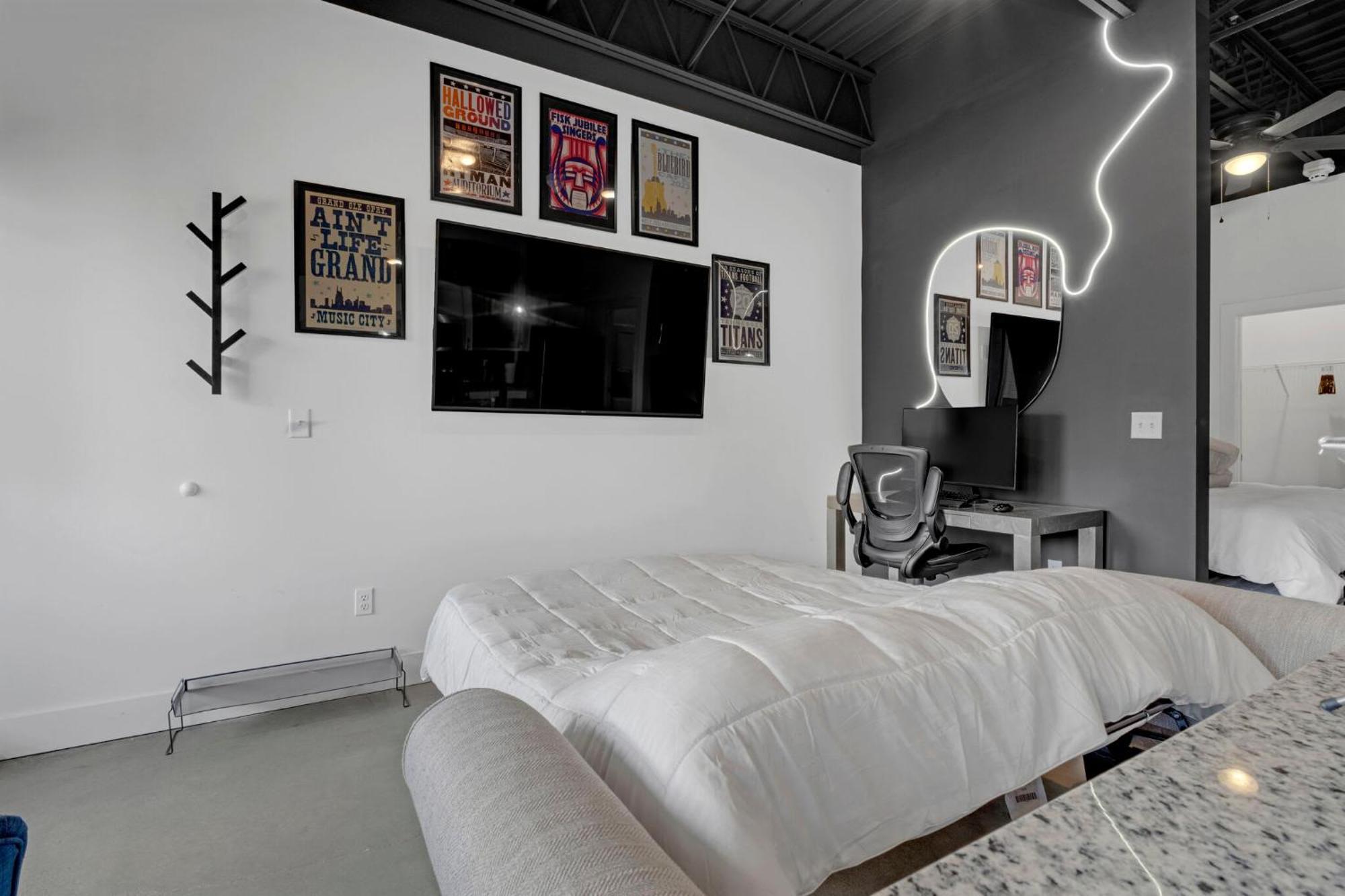 New Studio Sleeps 4 - 7 Mins To Dwtn ناشفيل المظهر الخارجي الصورة